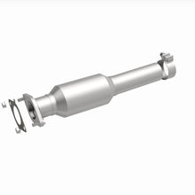 Cargar imagen en el visor de la galería, Magnaflow 09-11 Buick Lucerne Rear Underbody 3.9L Direct Fit Catalytic Converter