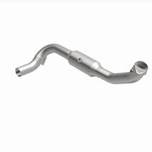 Cargar imagen en el visor de la galería, Magnaflow 05-06 Lincoln Navigator 5.4L Direct Fit Catalytic Converter - Passenger Side