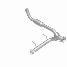 Load image into Gallery viewer, Magnaflow 05-06 Lincoln Navigator 5.4L - Driver side