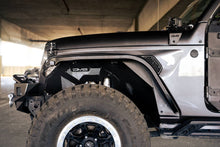 Cargar imagen en el visor de la galería, Bengalas delgadas campo a través de la defensa del jeep Wrangler JL 18-23 de DV8