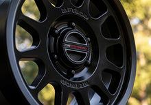 Cargar imagen en el visor de la galería, Ford Racing 21-23 Bronco (Excl Bronco Raptor) 17 x 8.5 Method Black Wheel Kit