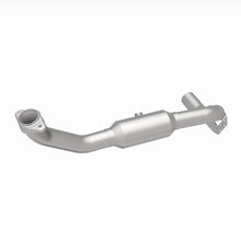 Cargar imagen en el visor de la galería, Magnaflow 05-06 Lincoln Navigator 5.4L Direct Fit Catalytic Converter - Passenger Side