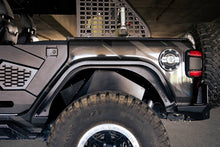 Cargar imagen en el visor de la galería, Bengalas delgadas campo a través de la defensa del jeep Wrangler JL 18-23 de DV8