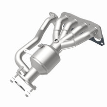 Cargar imagen en el visor de la galería, Magnaflow 18-19 Toyota Camry 2.5L Direct-Fit Catalytic Converter