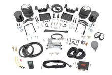 Cargar imagen en el visor de la galería, Air Spring Kit w/compressor Wireless Controller 5 Inch Lift Kit Silverado/Sierra 1500 (07-18) Rough Country