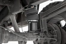 Load image into Gallery viewer, Air Spring Kit w/compressor Wireless Controller 6 Inch Lift Kit Silverado/Sierra 2500HD (01-10) Rough Country