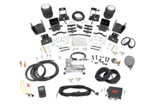 Cargar imagen en el visor de la galería, Air Spring Kit w/compressor Wireless Controller 3-6 Inch Lifts Ford F-250/F-350 Super Duty (05-16) Rough Country