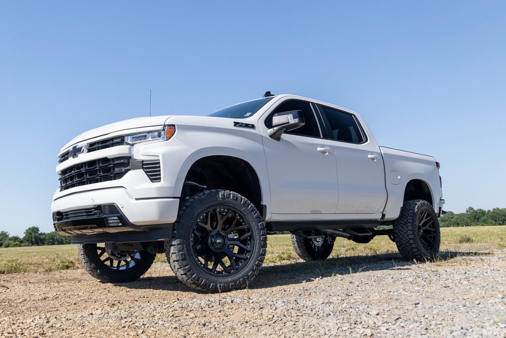 6 Inch Lift Kit Vertex/V2 Chevy Silverado 1500 4WD (2025-2026) Rough Country