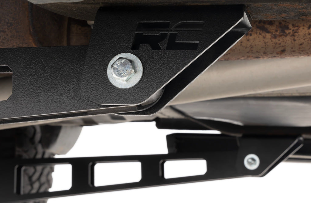 Traction Bar Kit Chevy/GMC Sierra 1500 (19-26)/Silverado 1500 (19-26) Rough Country