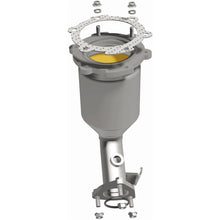 Cargar imagen en el visor de la galería, Magnaflow 2004 Nissan Quest CARB Compliant Direct Fit Cat Converter