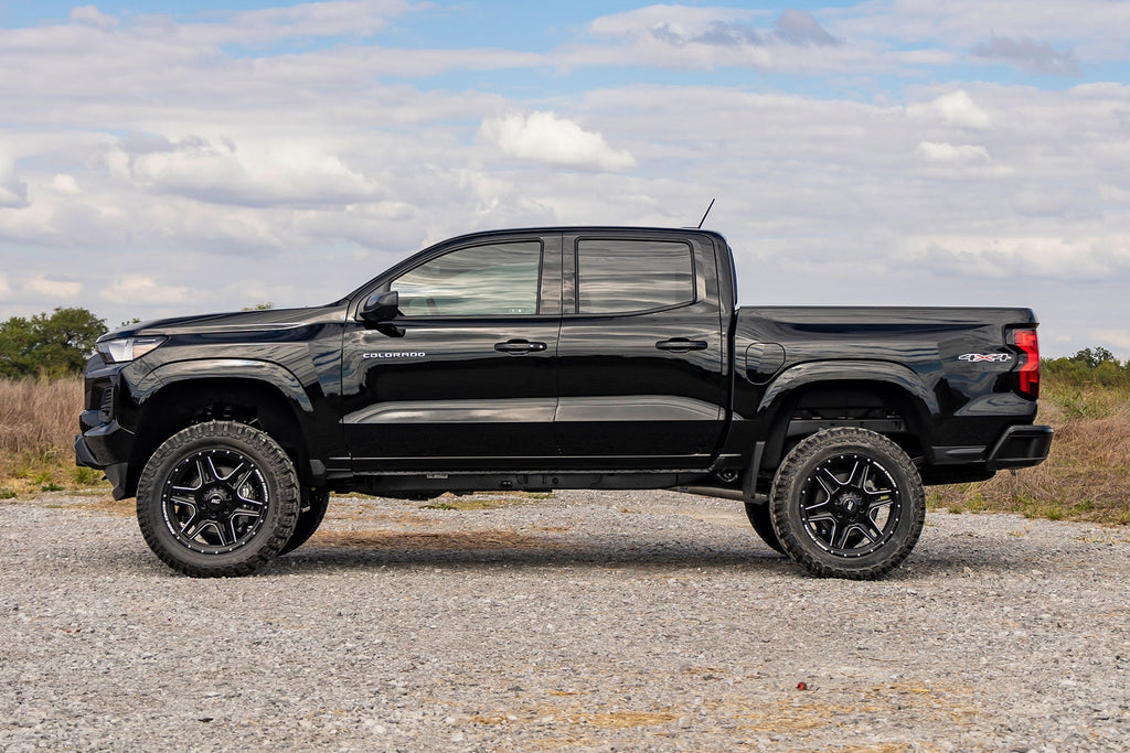 4 Inch Lift Kit N3 Shocks Chevy/GMC Canyon/Colorado 4WD (2023-2026) Rough Country