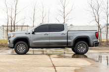 Load image into Gallery viewer, 1.75 Inch Leveling Kit Forged Alum UCA AT4 GMC Sierra 1500 (2019-2026) Rough Country