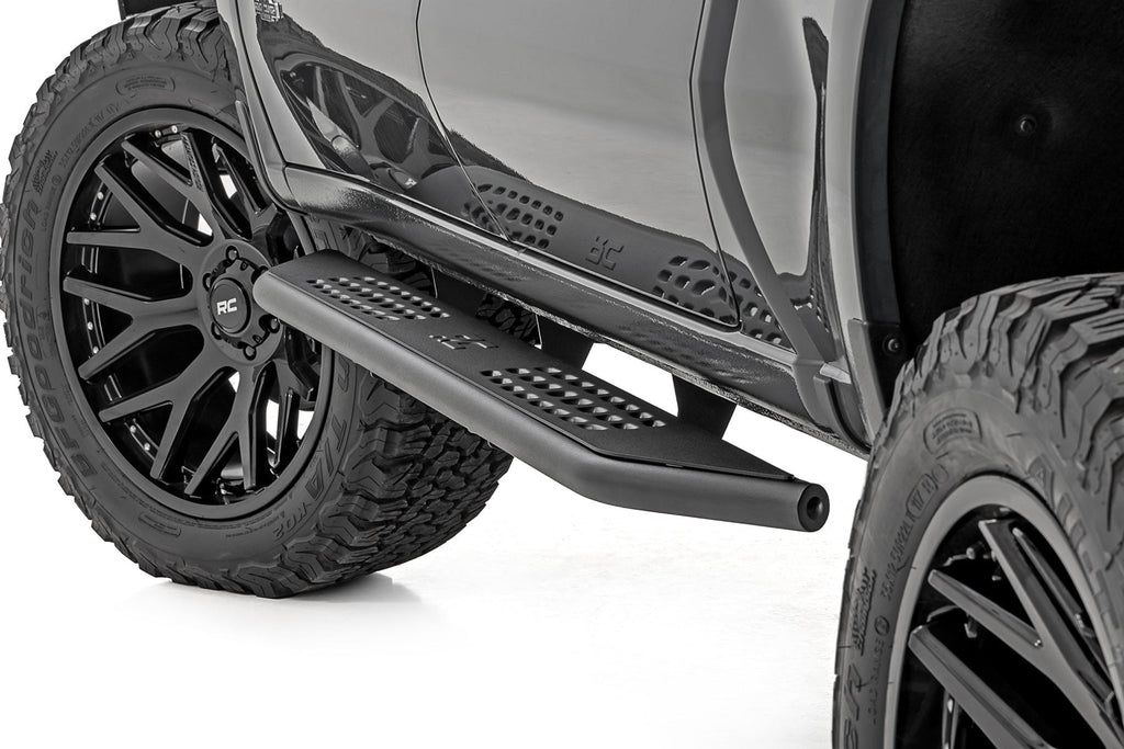 OV2 Running Boards Side Step Bars Crew Cab Silverado/Sierra 1500/2500HD (19-26) Rough Country