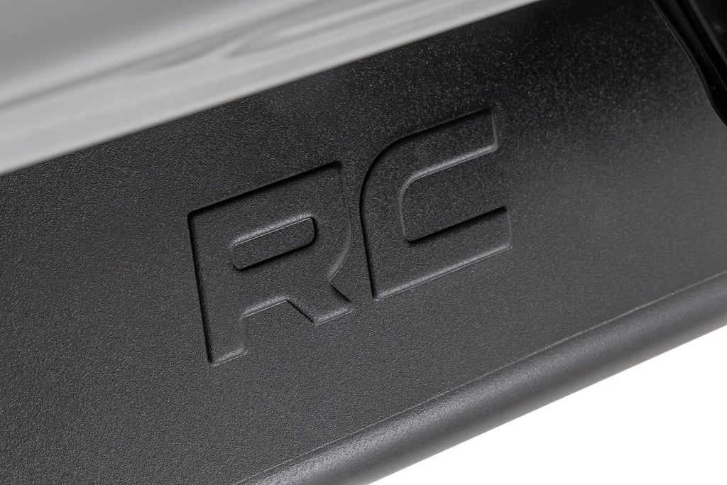 OV2 Running Boards Side Step Bars Crew Cab Ford F-150/Lightning/F-250/F-350 (15-26) Rough Country