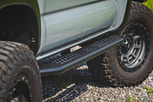 Load image into Gallery viewer, OV2 Running Boards Side Step Bars Crew Cab Toyota Tacoma 2WD/4WD (16-23) Rough Country