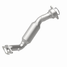 Cargar imagen en el visor de la galería, Magnaflow 09-11 Lucerne V6 3.9L OEM Underbody Direct Fit Catalytic Converter