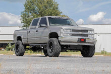 Cargar imagen en el visor de la galería, 6 Inch Lift Kit 8-Lug M1 Chevy 3/4-Ton Suburban/C2500/K2500 Truck/C3500/K3500 Truck (88-00) Rough Country