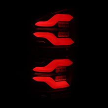 Cargar imagen en el visor de la galería, User 2