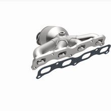 Load image into Gallery viewer, Magnaflow 2016 Mitsubishi Outlander Manifold 2.4L Direct Fit Catalytic Converter
