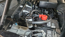Cargar imagen en el visor de la galería, J&amp;L 23-24 Ford F-250/F-350 7.3L Oil Separator 3.0 Passenger Side - Clear Anodized