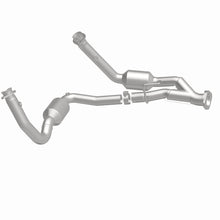 Cargar imagen en el visor de la galería, Magnaflow 05-06 Jeep Grand Cherokee 5.7L Direct Fit Catalytic Converter