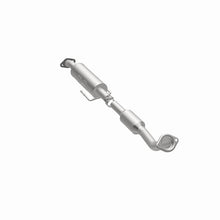 Cargar imagen en el visor de la galería, Magnaflow 2019 Toyota Corolla 2.0L Direct Fit Catalytic Converter