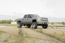 Load image into Gallery viewer, 7.5 Inch Lift Kit M1 Struts/M1 Silverado/Sierra 1500 4WD (07-13) Rough Country