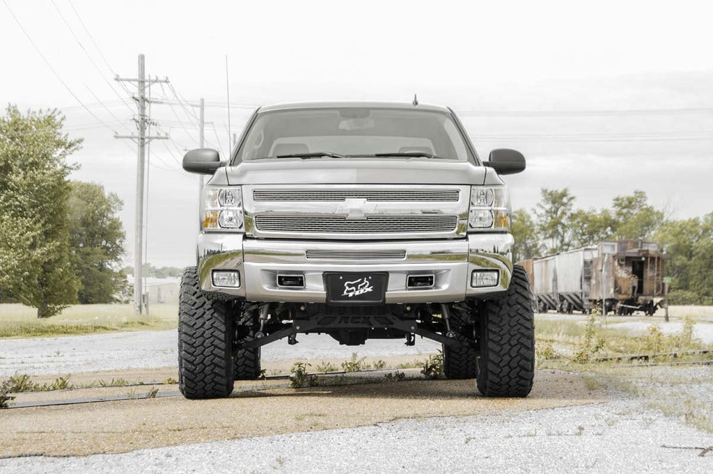 7.5 Inch Lift Kit M1 Struts/M1 Silverado/Sierra 1500 4WD (07-13) Rough Country