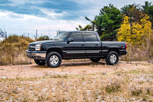 Load image into Gallery viewer, 1.5-2 Inch Lift Kit M1 Silverado/Sierra 1500 4WD (1999-2006 &amp; Classic) Rough Country