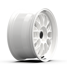 Cargar imagen en el visor de la galería, fifteen52 Holeshot RSR 18x9.5 5x114.3 38mm ET 73.1mm Center Bore Rally White