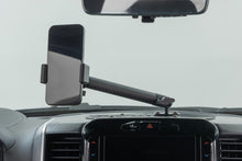 Load image into Gallery viewer, Dash Mount 8 Inch Non-Mag Safe Mount Kit 8in Screen Ram 1500 2WD/4WD (19-26) Rough Country