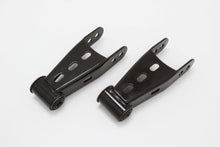 Load image into Gallery viewer, McGaughy's 1-2 Inch Drop Shackles 1988-2018 Silverado/Sierra 1500/1995-2000 Tahoe/Yukon 2WD/4WD