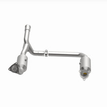 Cargar imagen en el visor de la galería, Magnaflow 19-20 GMC Sierra 1500 Single Underbody 4.3L/5.3L Direct Fit Catalytic Converter