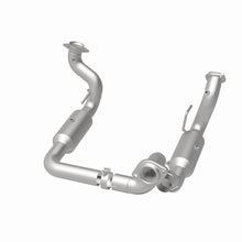 Cargar imagen en el visor de la galería, Magnaflow 20-22 Ford F-250 SD Single Underbody Direct Fit Cat Converter
