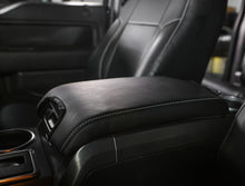 Load image into Gallery viewer, Photo - Close Up