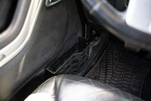 Load image into Gallery viewer, DV8 Offroad 11-18 Jeep Wrangler JK Front Door Pocket Molle Panels