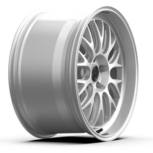 Cargar imagen en el visor de la galería, fifteen52 Holeshot RSR 20x11 5x120 43mm ET 72.56mm Center Bore Radiant Silver