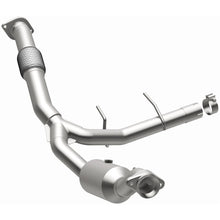 Cargar imagen en el visor de la galería, Magnaflow 18-21 Ford Expedition Right Underbody 3.5L Direct Fit Catalytic Converter