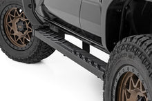 Cargar imagen en el visor de la galería, BA2 Running Boards Side Step Bars Toyota 4Runner 2WD/4WD (2025-2026) Rough Country