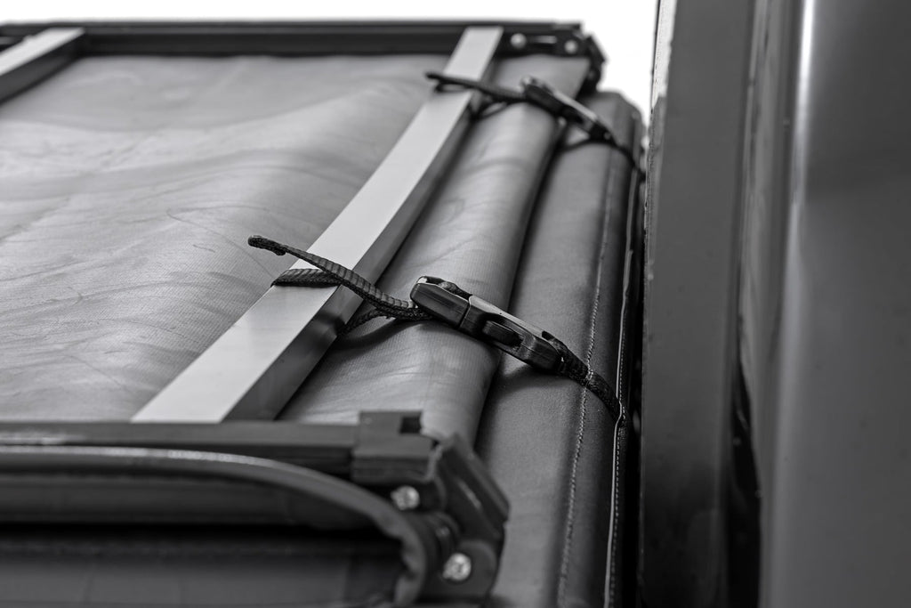 Soft Tri-Fold Bed Cover 5 Foot Bed Chevy/GMC Canyon/Colorado 2WD/4WD (23-26) Rough Country