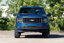 Cargar imagen en el visor de la galería, 3 Inch Lift Kit Forged UCA M1/M1 Ford F-150 4WD (2021-2026) Rough Country