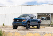 Cargar imagen en el visor de la galería, 3 Inch Lift Kit Forged UCA M1/M1 Ford F-150 4WD (2021-2026) Rough Country