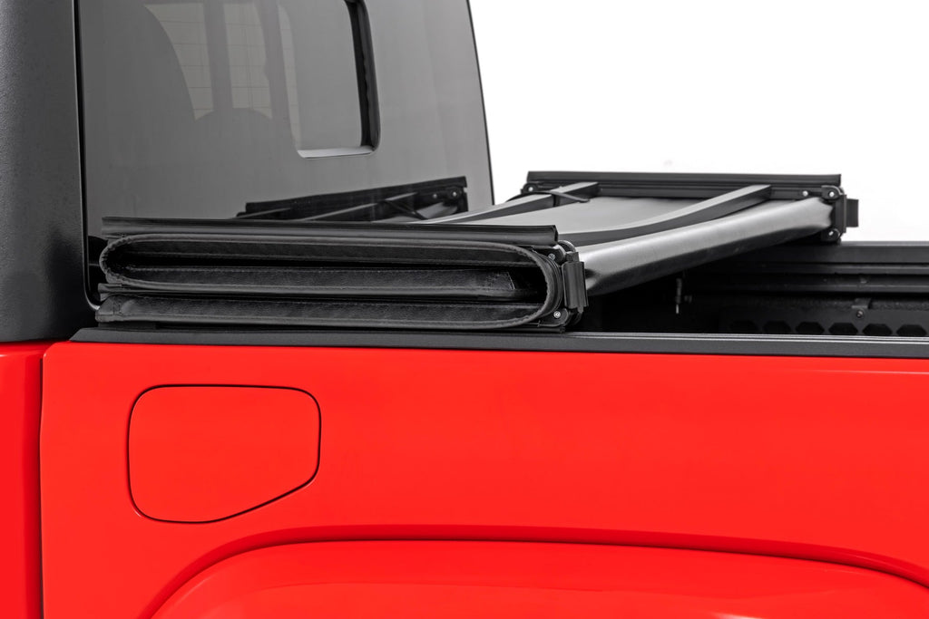 Soft Tri-Fold Bed Cover 5 Foot Bed Jeep Gladiator JT 4WD (2020-2025) Rough Country