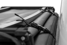 Cargar imagen en el visor de la galería, Soft Tri-Fold Bed Cover 5 Foot Bed Dbl Cab Toyota Tacoma 2WD/4WD (24-26) Rough Country