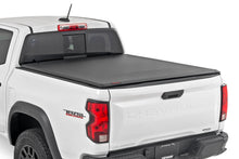 Load image into Gallery viewer, Soft Roll Up Bed Cover 5 Foot Bed Chevy/GMC Canyon/Colorado 2WD/4WD (15-26) Rough Country