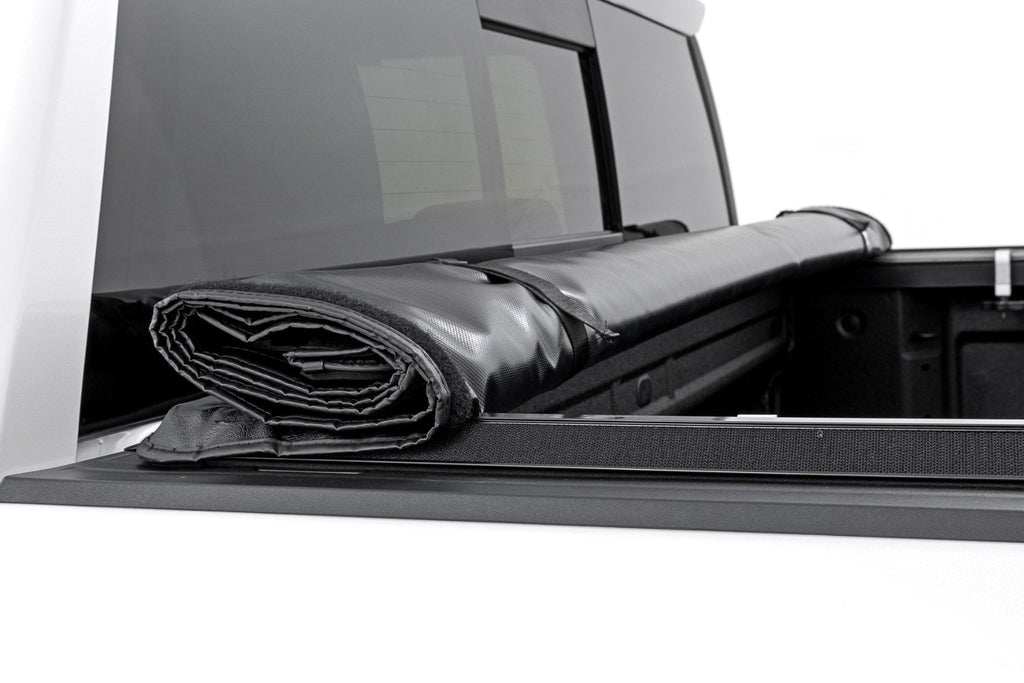 Soft Roll Up Bed Cover 5 Foot 10 Inch Bed Chevy/GMC Sierra 1500 (19-26)/Silverado 1500 (19-26) Rough Country