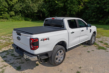 Cargar imagen en el visor de la galería, Soft Roll Up Bed Cover 5 Foot Bed Ford Ranger 2WD/4WD (2024-2026) Rough Country