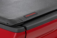 Load image into Gallery viewer, Soft Roll Up Bed Cover 5 Foot Bed Toyota Tacoma 2WD/4WD (2024-2026) Rough Country