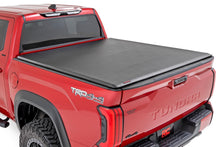 Cargar imagen en el visor de la galería, Soft Roll Up Bed Cover 6 Foot 7 Inch Bed Toyota Tundra 2WD/4WD (2022-2026) Rough Country