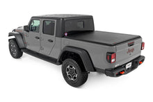 Cargar imagen en el visor de la galería, Soft Roll Up Bed Cover 5 Bed Jeep Gladiator JT 4WD (2020-2025) Rough Country